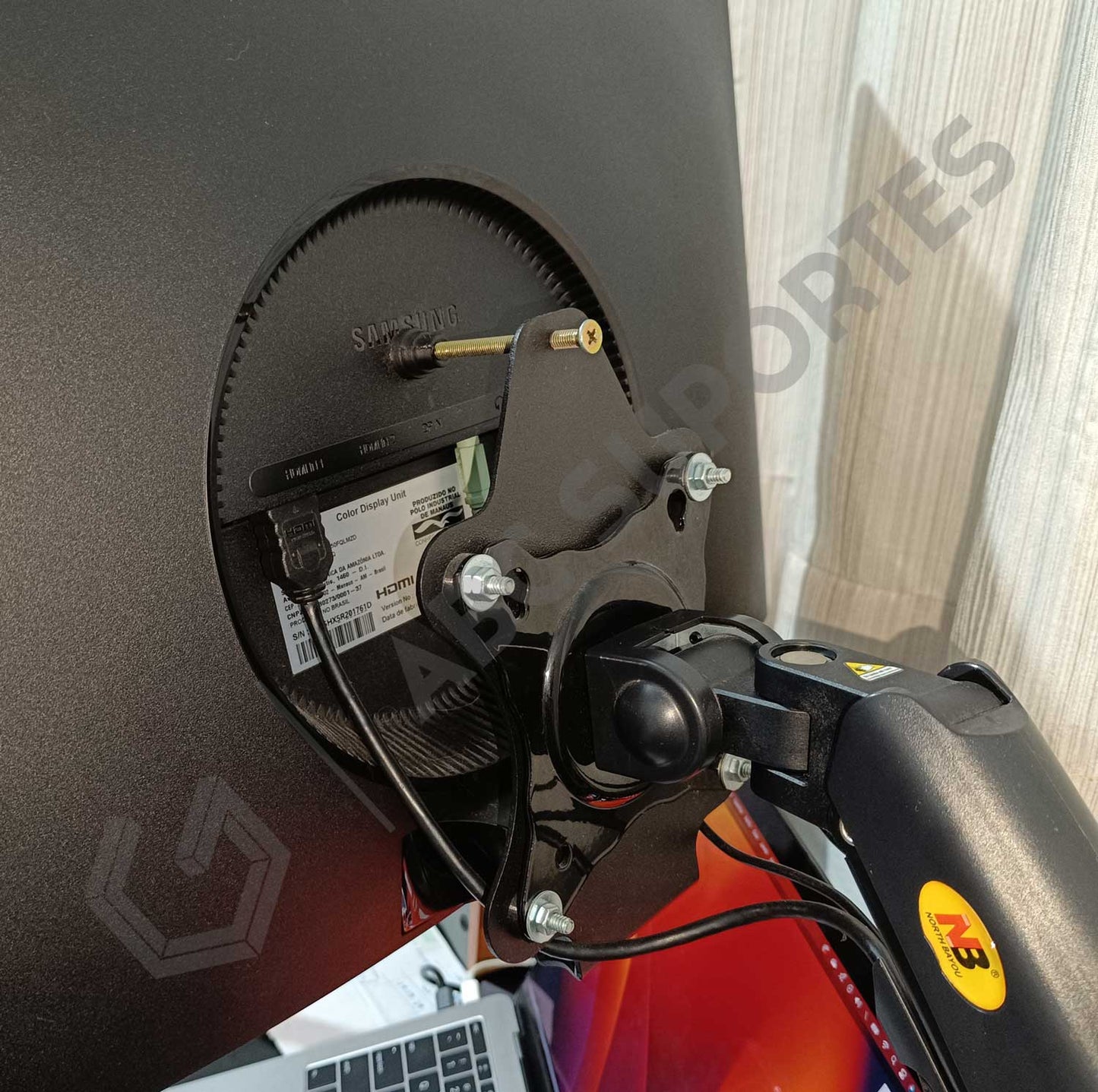 Adaptador Vesa Monitor Curvo Samsung CRG50 S/ Furação Vesa