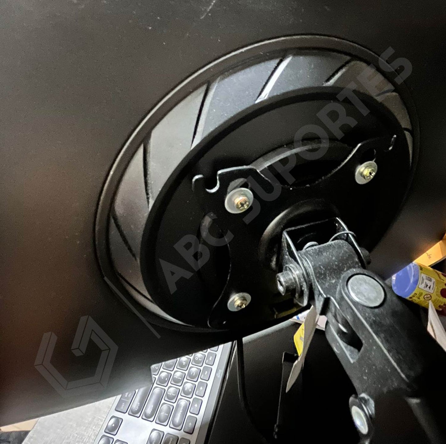 Adaptador Vesa Monitor Multilaser Warrior Kaizen MN201