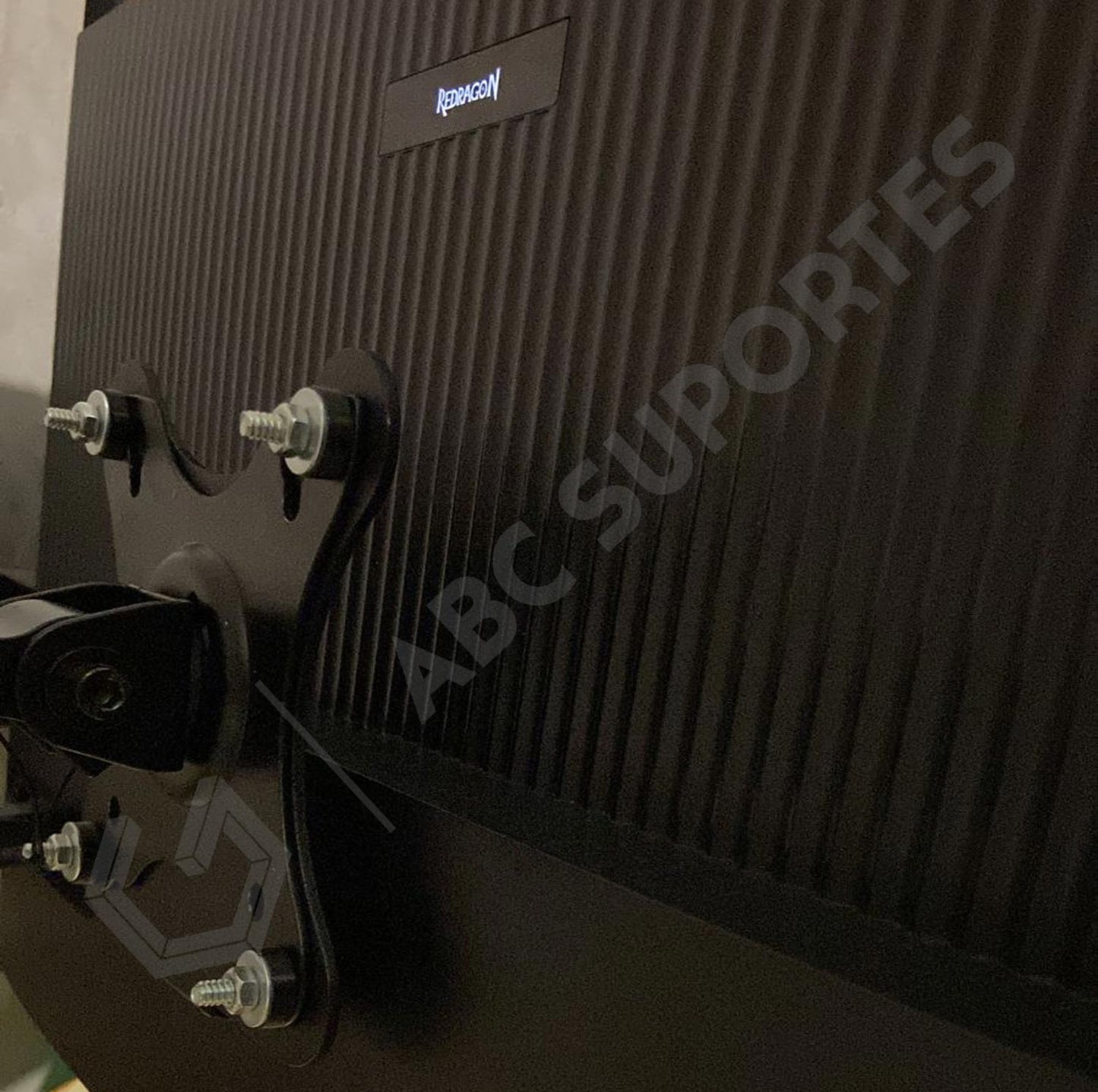 Adaptador Vesa para Monitor Sem Furação Vesa - PRIMETEK 24H2G 27H2G ACER QG240Y REDRAGON GM27H2G